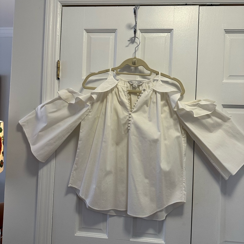 Rachel Zoe, Never worn (no tags) cute cut out shoulders and ruffles, size 4